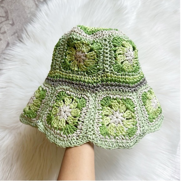 Steve Madden Crochet Floral Paper Straw Granny Square Bucket Hat Lime Green - Picture 2 of 8